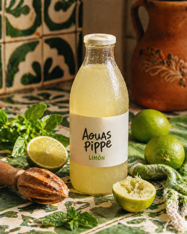 Agua de Limón